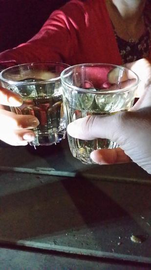 Wir trinken auf dich!