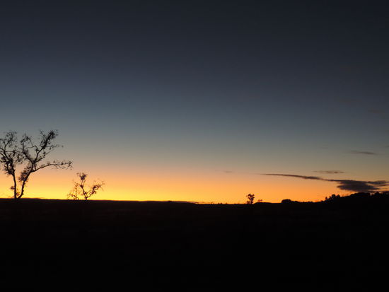 Sonnenaufgang an den Devils Marbles