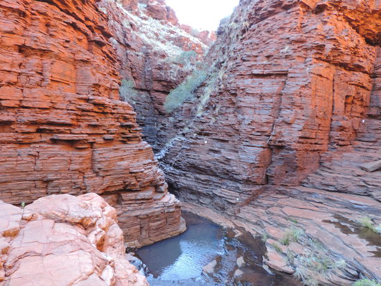 Und dann da durch...