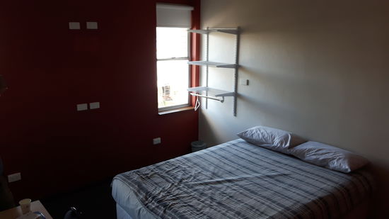 Unser Zimmer - ein richtiges Bett!