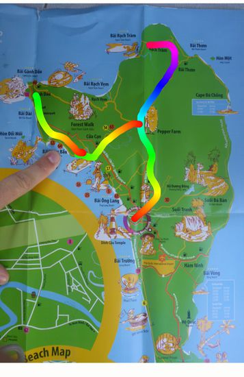 Die Route die wir abgefahren sind, dort wo mein Zeigefinger ist, befindet sich der Vun Bau Beach