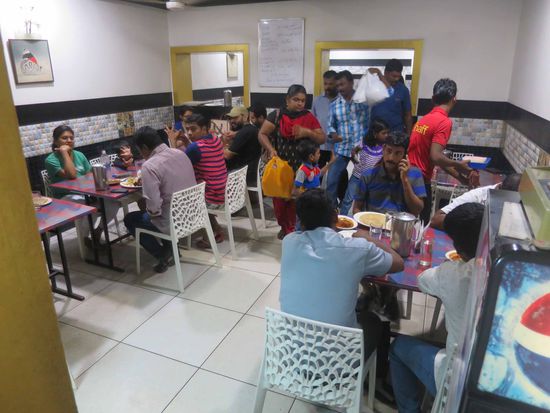 und von innen, der große Ansturm ist schon vorbei.