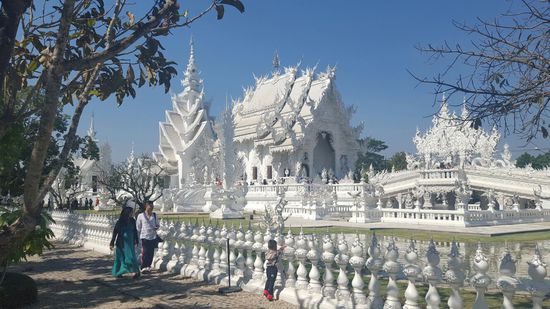 Viele Touristen dort. Besonders Chinesen. Aber ein meisterbauwerk