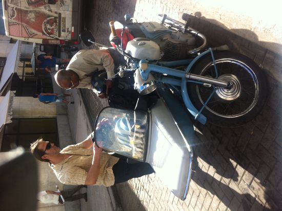 Unser Motorrad mit beiwagen