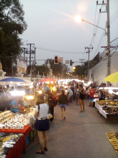 Sundaynightstreetmarket