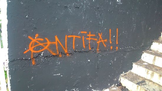 Gefunden in Yogyakarta bei der Unterführung nahe dem Bahnhof