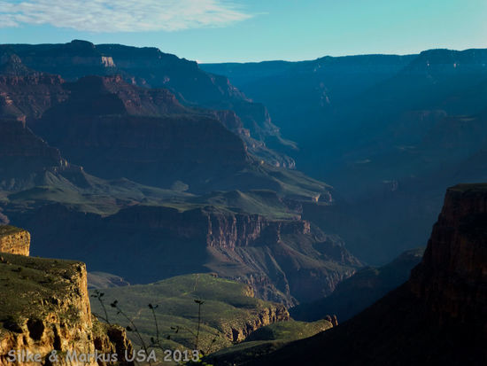 Wunderschöner Sonnenaufgang im Canyon