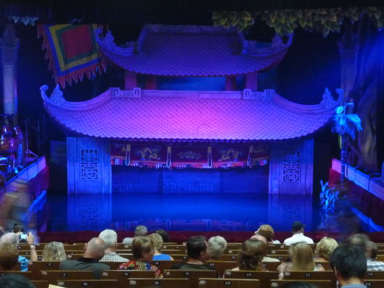 Das Wasserpuppen-Theater.