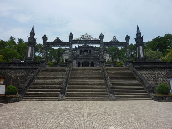 Grabstätte von Khai Dinh