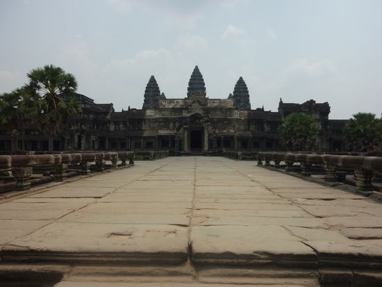 Der Eingang zu Angkor Wat