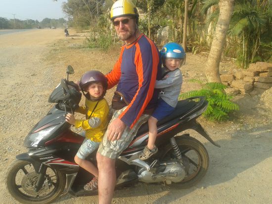 Easy riders. Eine fehlt noch auf dem Bike.