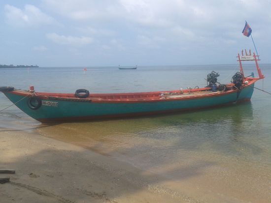 In einem dieser Boote ging es über das Meer. Da blieb  kein Auge trocken.