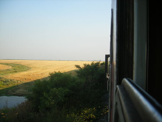 Richtung Ruse. Türen bleiben während der Fahrt offen ...