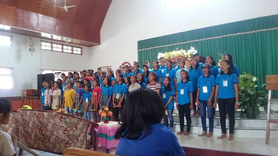 Probe in der Kirche für die Eröffnung des Jugendcamps