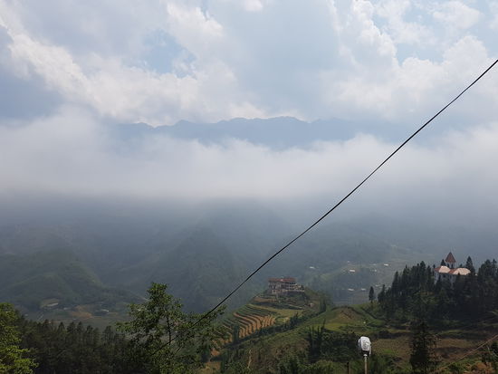 Das einzig Gute am Sapa Eden Hotel: der gigantische Blick aus dem Fenster