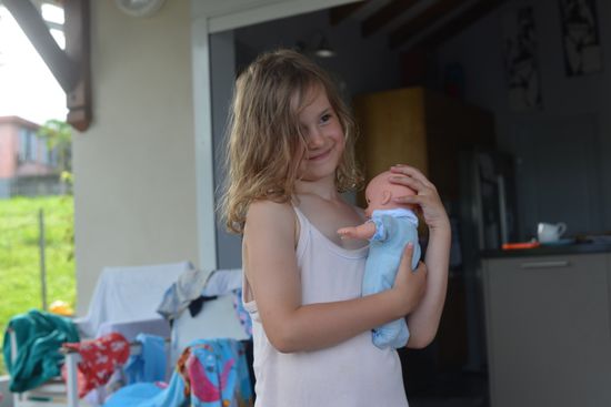 Antonia hat endlich wieder Spielzeug