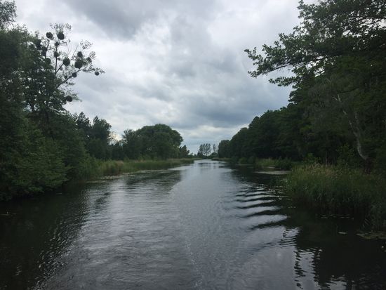 Im Kanal bei viel Wind und manchmal ein paar Spritzer Regen