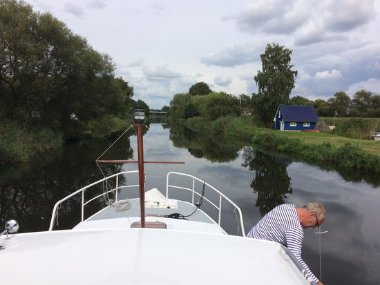 Und wieder im Kanal - Müritz-Elde-Wasserstrasse km 0