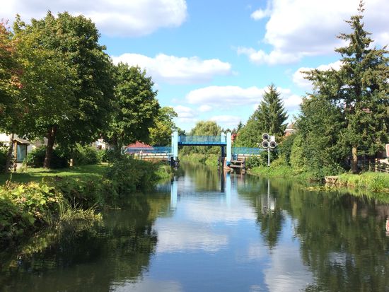 Hubbrücke öffnet nur alle 1,5 Stunden