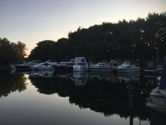 Hafen schon fast voll, wurde dann noch ganz voll