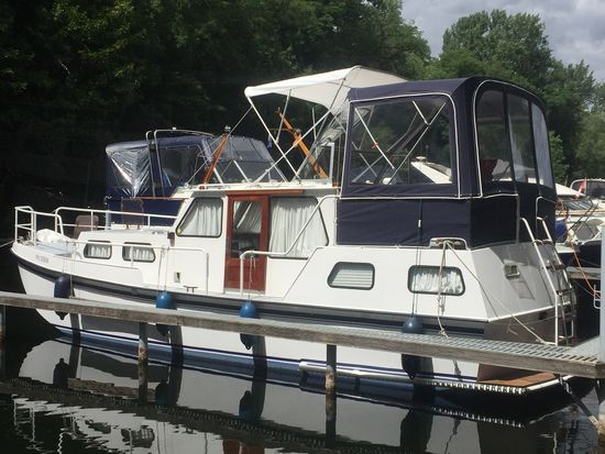 So siehts mit dem Zusatzsonnendach aus (so hoch war früher das andere Dach auch)