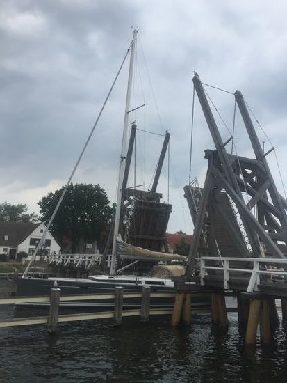 Wird fast stündlich geöffnet, immer viel Verkehr!