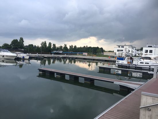 Marina Bad Essen, in den Unterlagen noch nicht verzeichnet, hat noch viele frei Loegeplätze