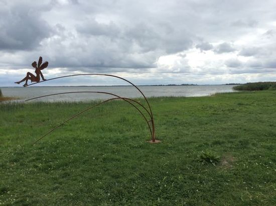 Blick von diesem Lokal aufs Achterwasser