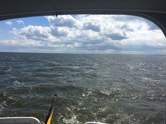 Auf dem Haff bei Windstärke 3-4 (von vorn)
