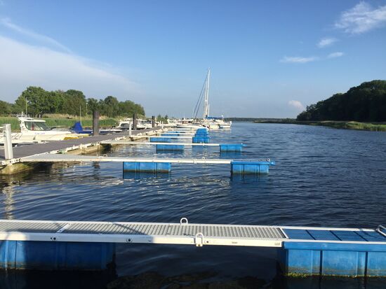 Noch ist der Hafen fast leer