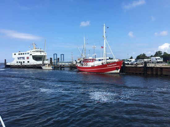 Am Fähranleger vorbei...