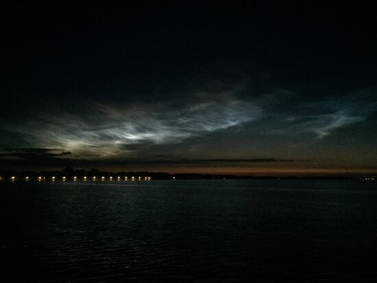 Nachtrag von der Nacht: der Himmel Richtung Norden um 00:05 Uhr