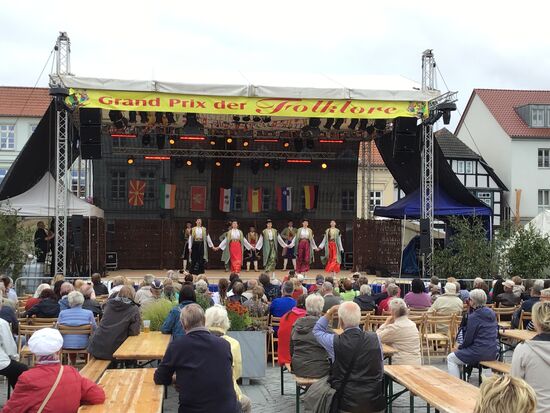 Internationales Folklorefestival am Markt