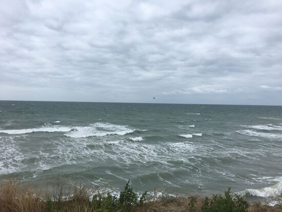 Tobende Ostsee entlang des ‚Hohen Ufers’ zwischen Ahrenshoop und Wustrow
