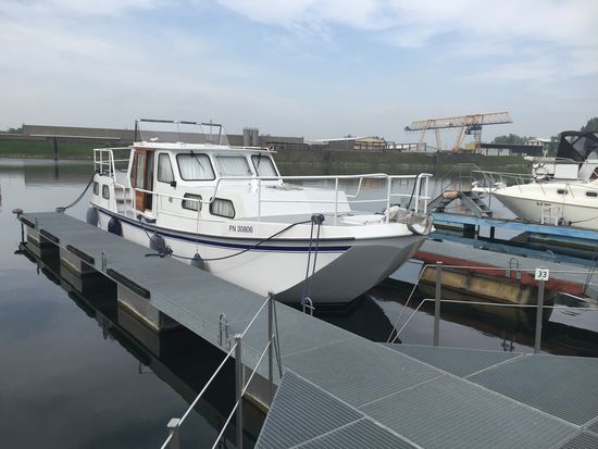 Superboxen beim MSV: man von beiden Seiten an das Schiff, dadurch konnte ich eNdlich mal die Bordwände waschen.