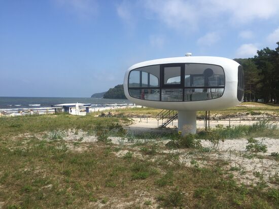 Ehemaliger Rettungsturm am Binzer Strand (Ufo) erbaut von Ulrich Müther