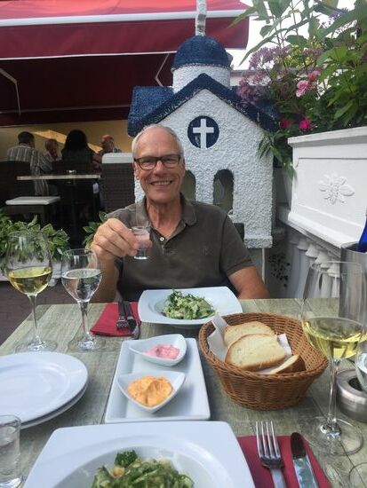...und Salat und Vorspeisenteller