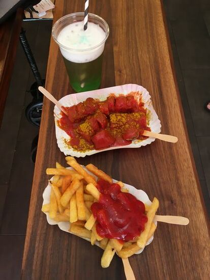 Noch eine letzte echte Berliner Currywurst