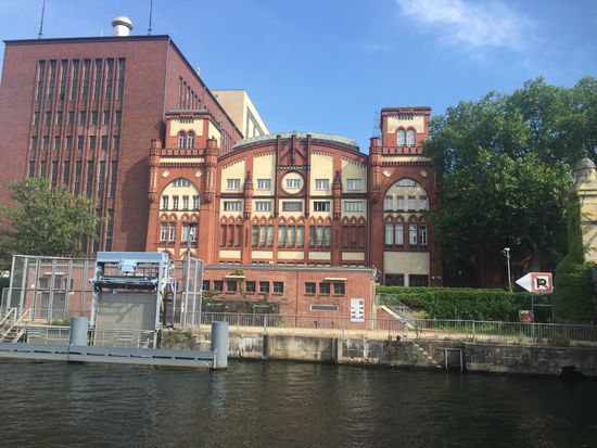 Schöne renovierte Industriearchitektur