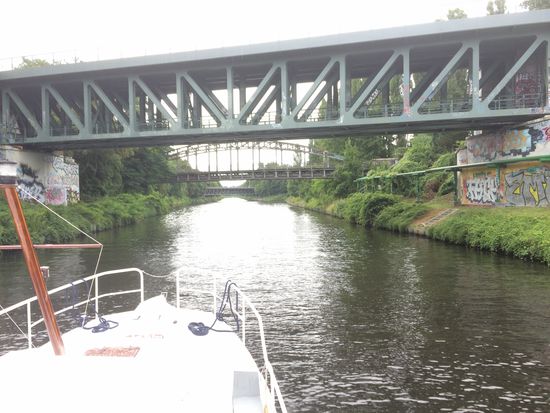 ...in den Teltowkanal