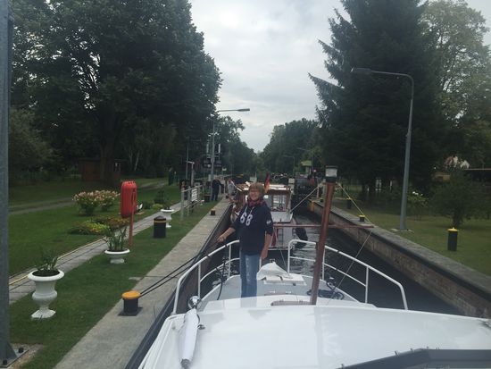 Erste Schleuse am Morgen