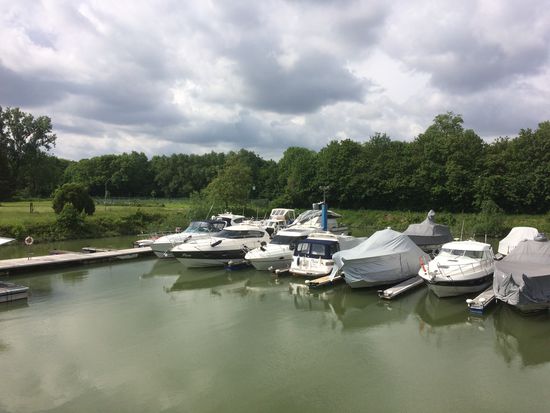 Blick auf den lauschigen Hafen