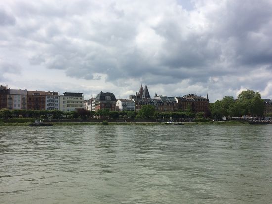 Mainz vom Wasser aus