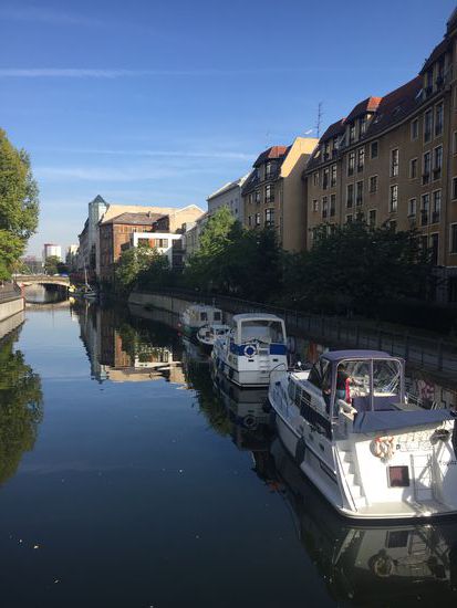 Liegplatz im Spreekanal