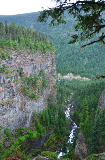 erste klitzekleine Wanderung Nachmittags zu den Spahatas Falls