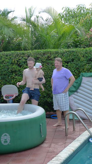 Harri präsentiert den neuen Wirlpool