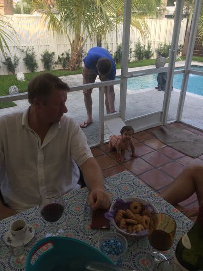 ab durch die Hundeklappe...!