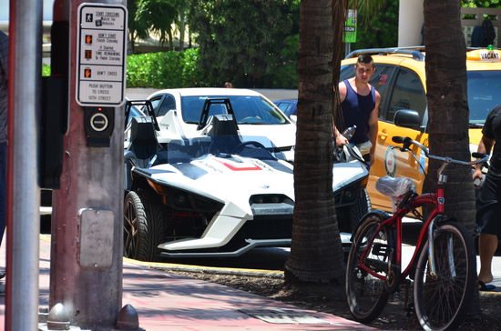 hässliches Auto, oder?