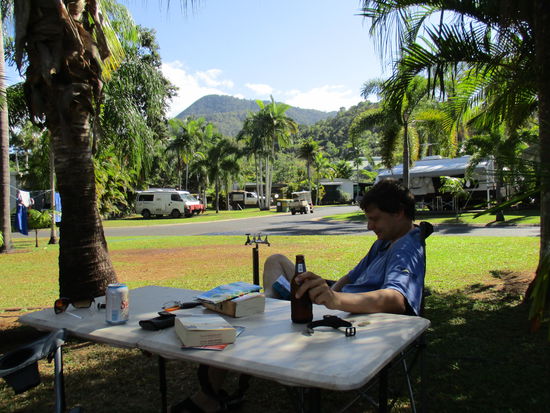 ... wobei diese auch nicht zu verachten ist!  Unser Platzerl am Campground - hier lässt es sich aushalten 