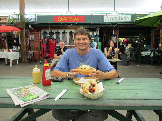 ... und dann zu einem echten Käsekrainer switchen...